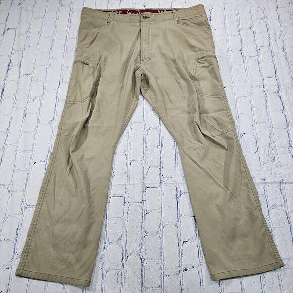 Wrangler MENS SIZE 44X30 Outdoor Pants Khaki NW780FK Hiking - Picture 1 of 12